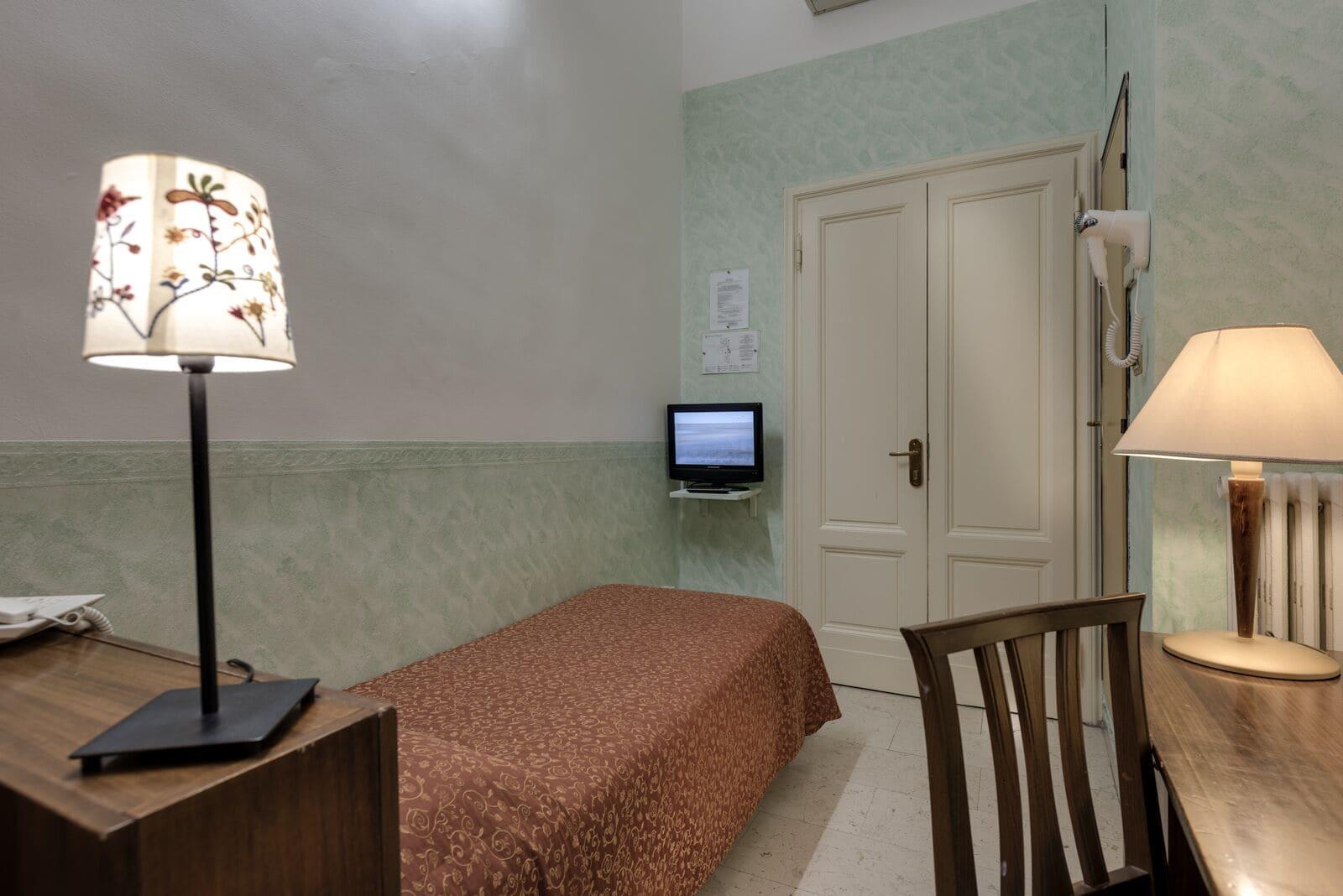 Hotel Olimpia Флоренция Экстерьер фото