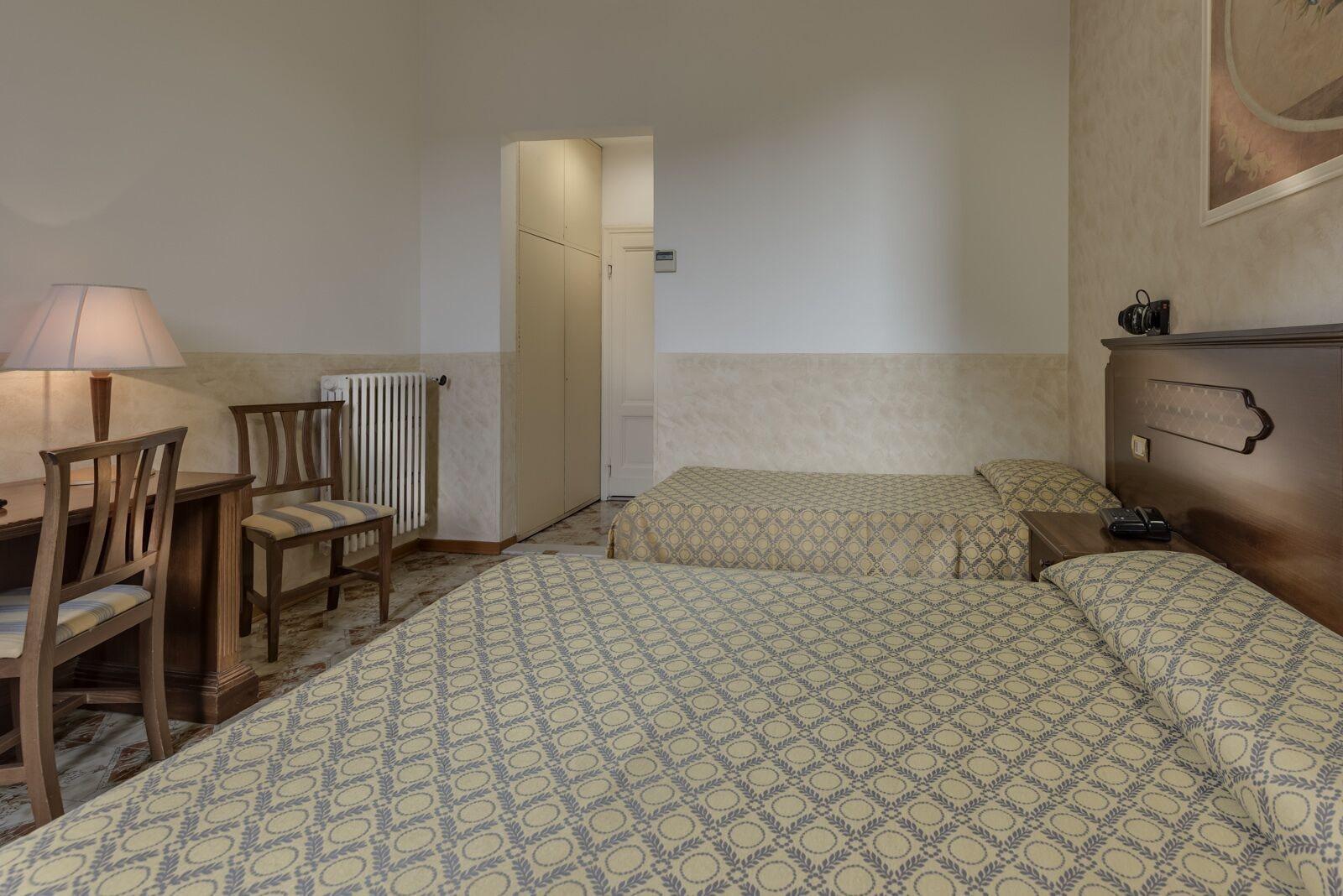 Hotel Olimpia Флоренция Экстерьер фото