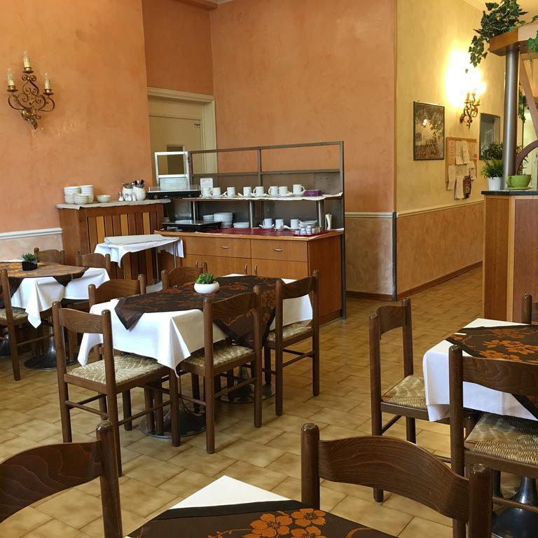 Hotel Olimpia Флоренция Экстерьер фото