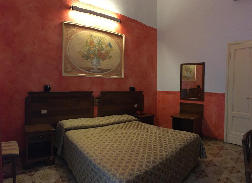 Hotel Olimpia Флоренция Экстерьер фото